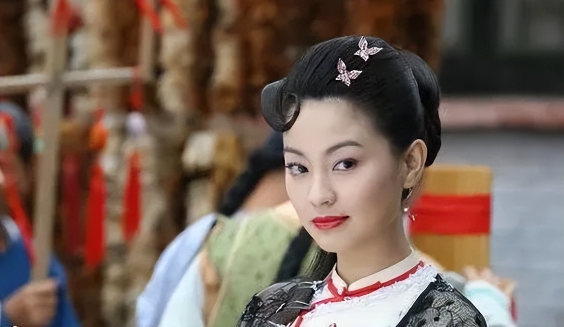 16位同一角色，前期单纯萝莉PK后期腹黑御姐！谁的黑化最带感？