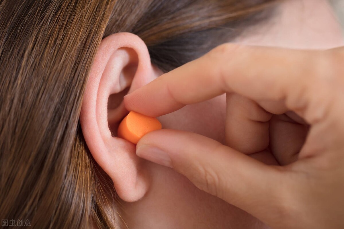 成长干货｜大学舍友呼声吵得睡不着？而我趁机在提升自己