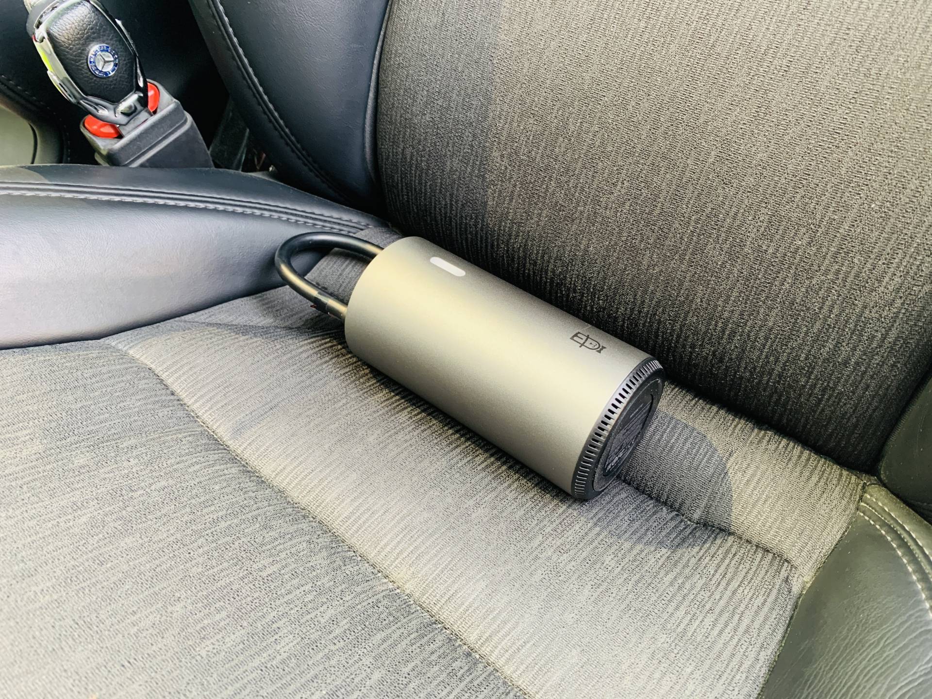 让你的坐骑时刻保持“气势汹汹”—魔洁兔无线快速充气宝