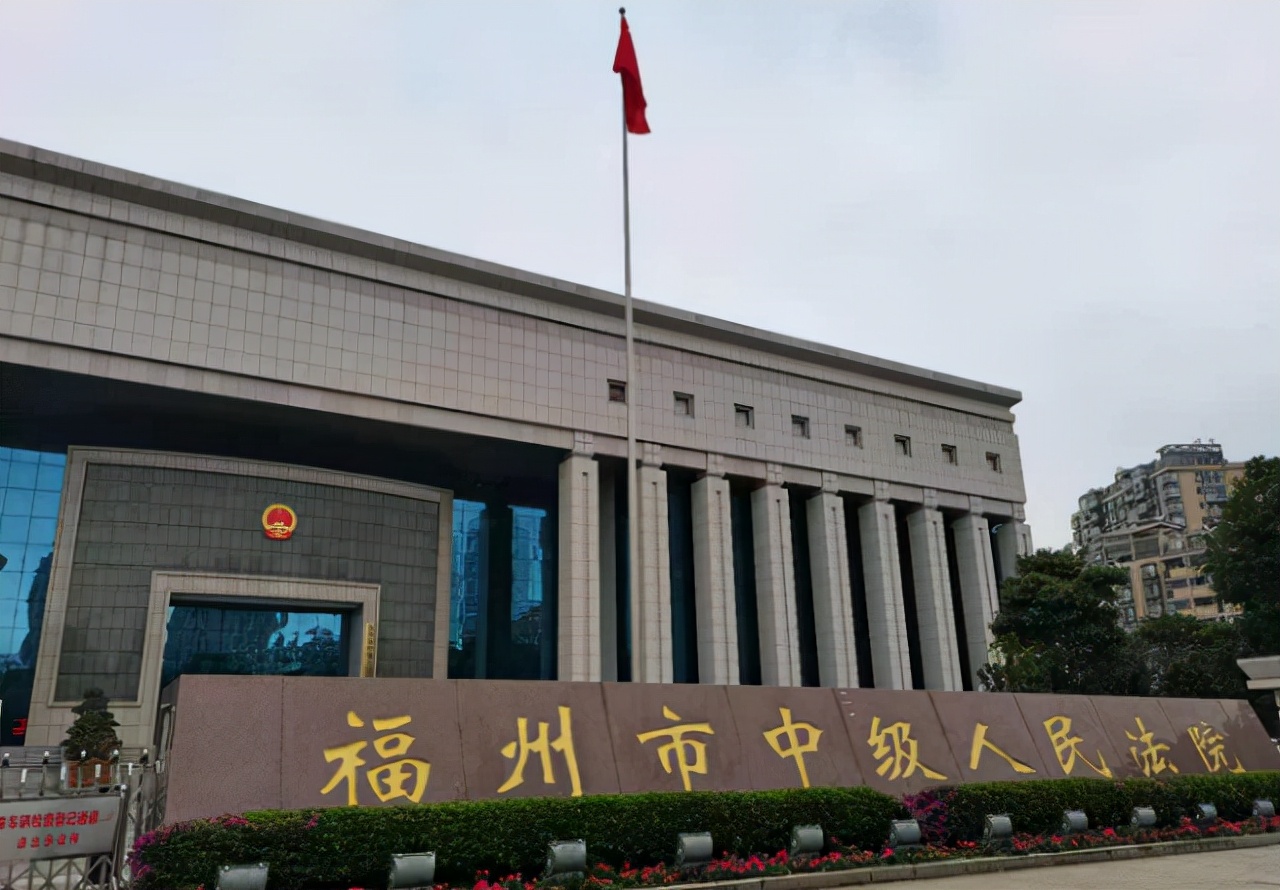 北大学霸吴谢宇，2015年杀母藏尸7个月，诈骗144万，如何判刑？