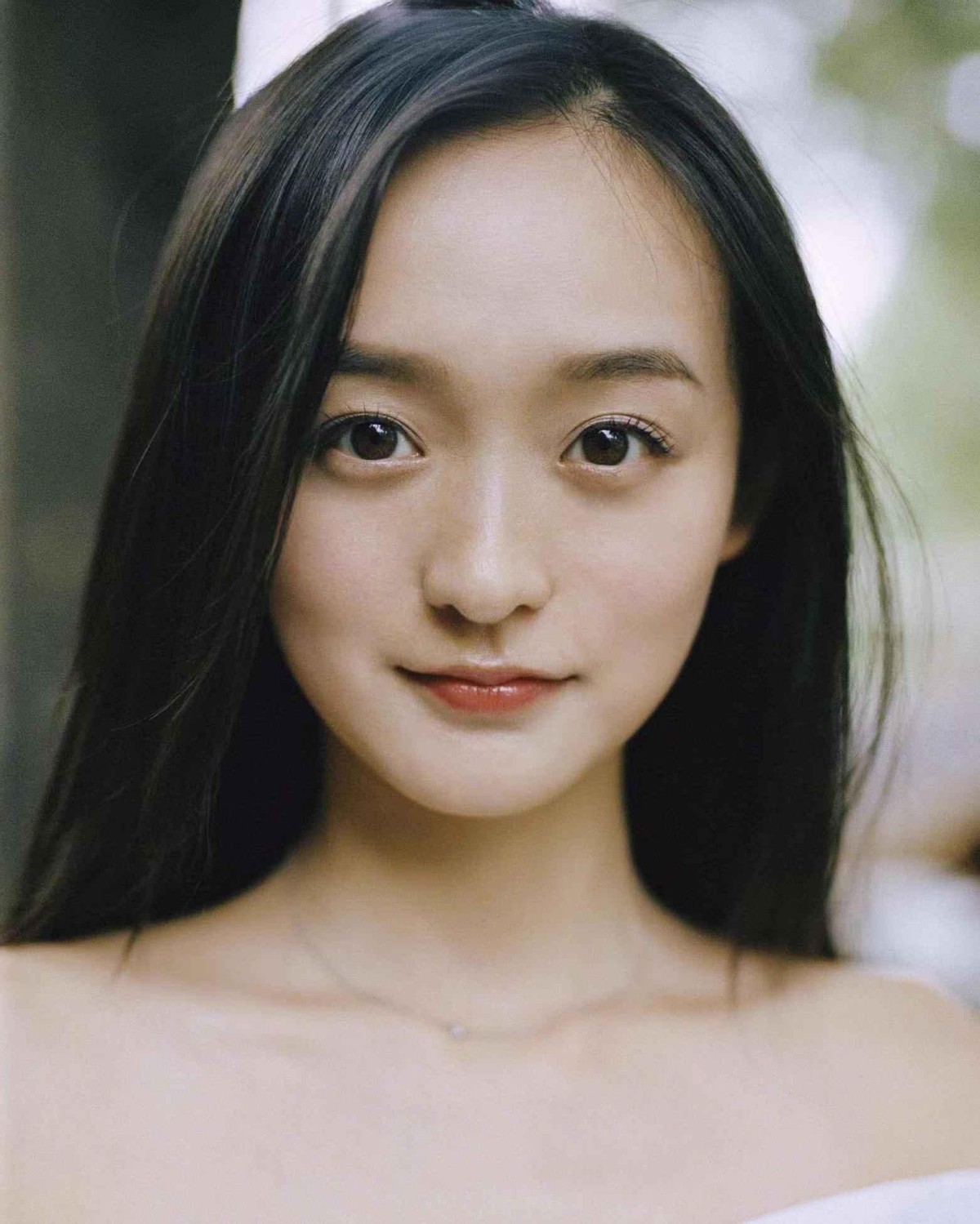 一脸“苦瓜相”却还能演大女主，这8位女星越看越丧，导演咋想的