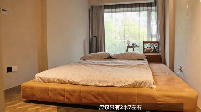 杭州姑娘买下87㎡“怪房”，自己爆改成复式！网友：这是别墅吧