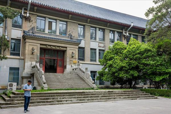 签约南京大学，这所高校获得“强援”，学生：发展指日可待