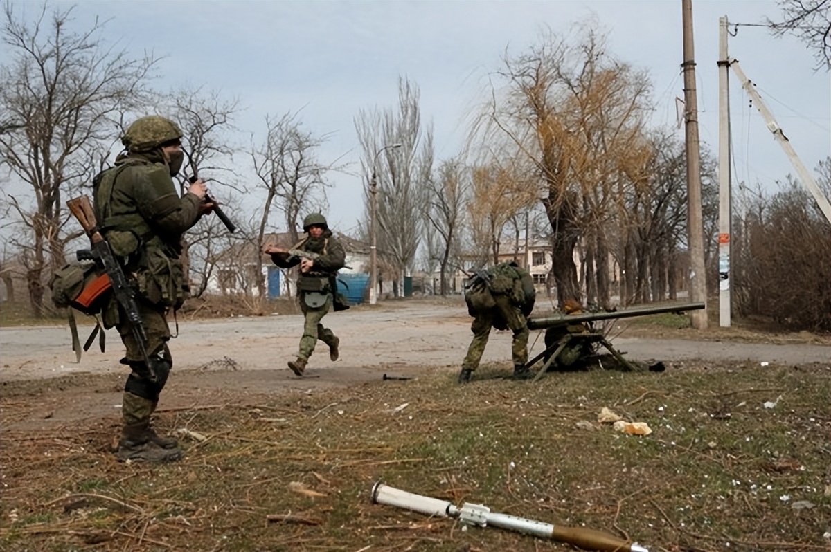 �����ڲ������б�Լ�������򣿾��������������ھ�ɱ�˸�����ǹ