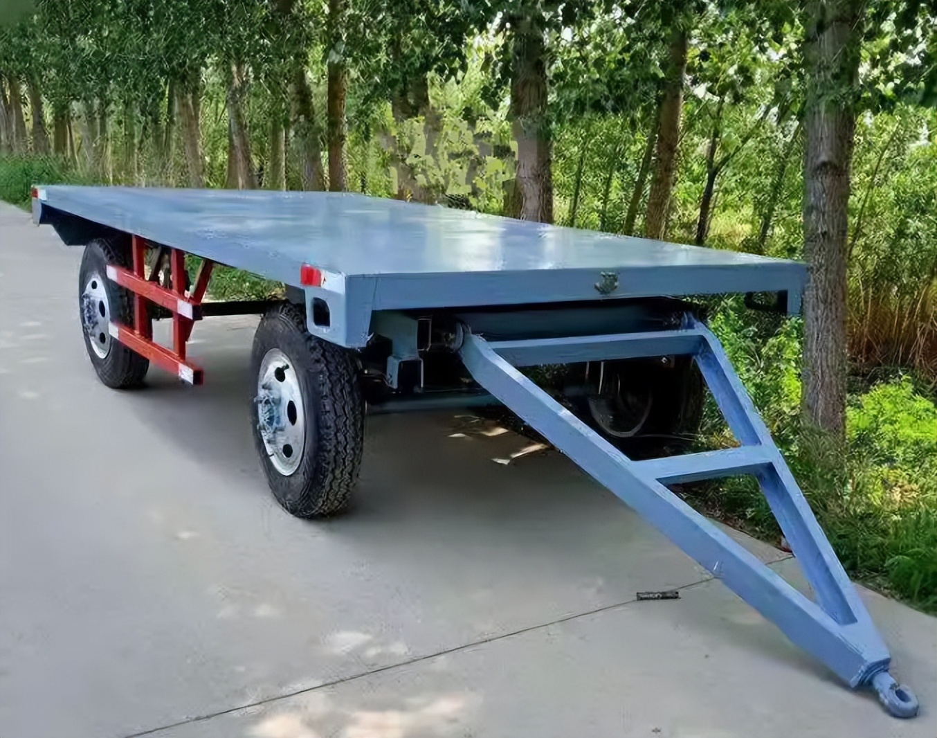 什么叫農(nóng)用拖車？常見的農(nóng)用拖車分為哪幾種？