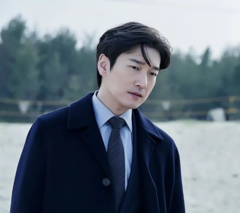 名品演技曹承佑:3岁惨被父亲抛弃,凭假如爱有天意走红