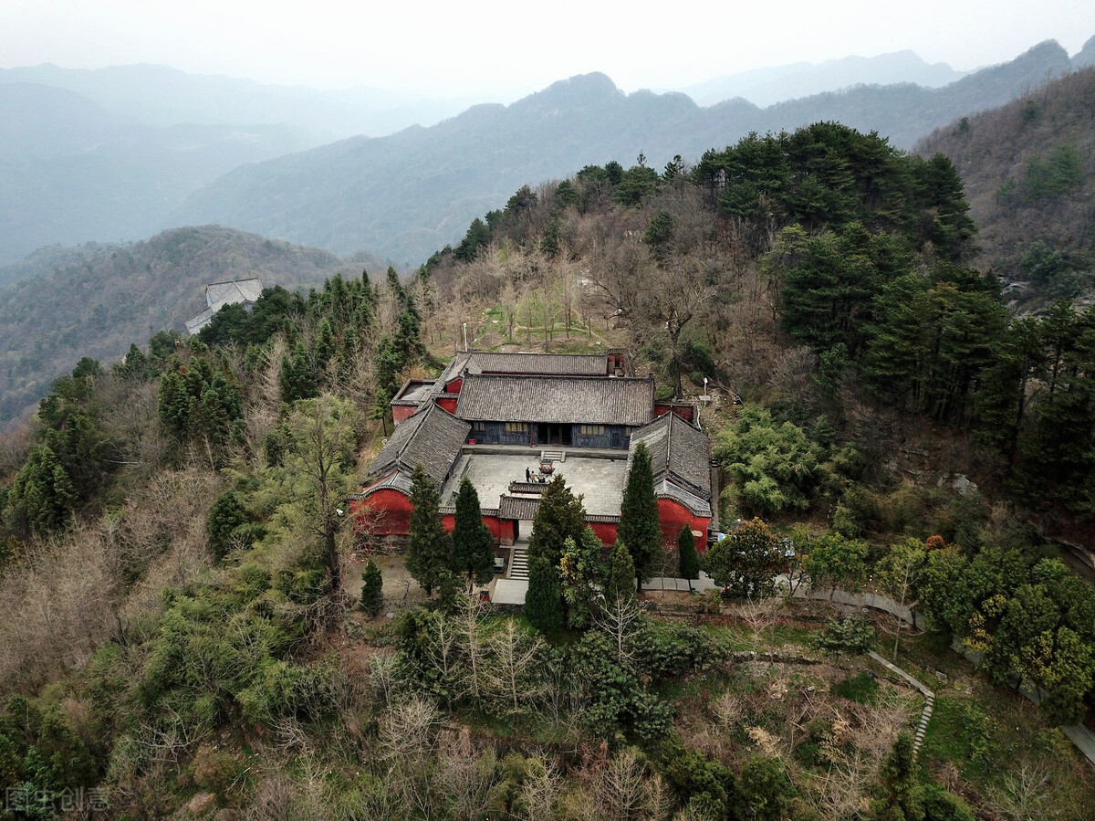 从释永信的简历入手，捋一下他领衔的少林寺男团的晋级之路