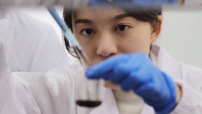 浙江大学化学工程与生物工程学院（33岁美女学霸成浙大教授）