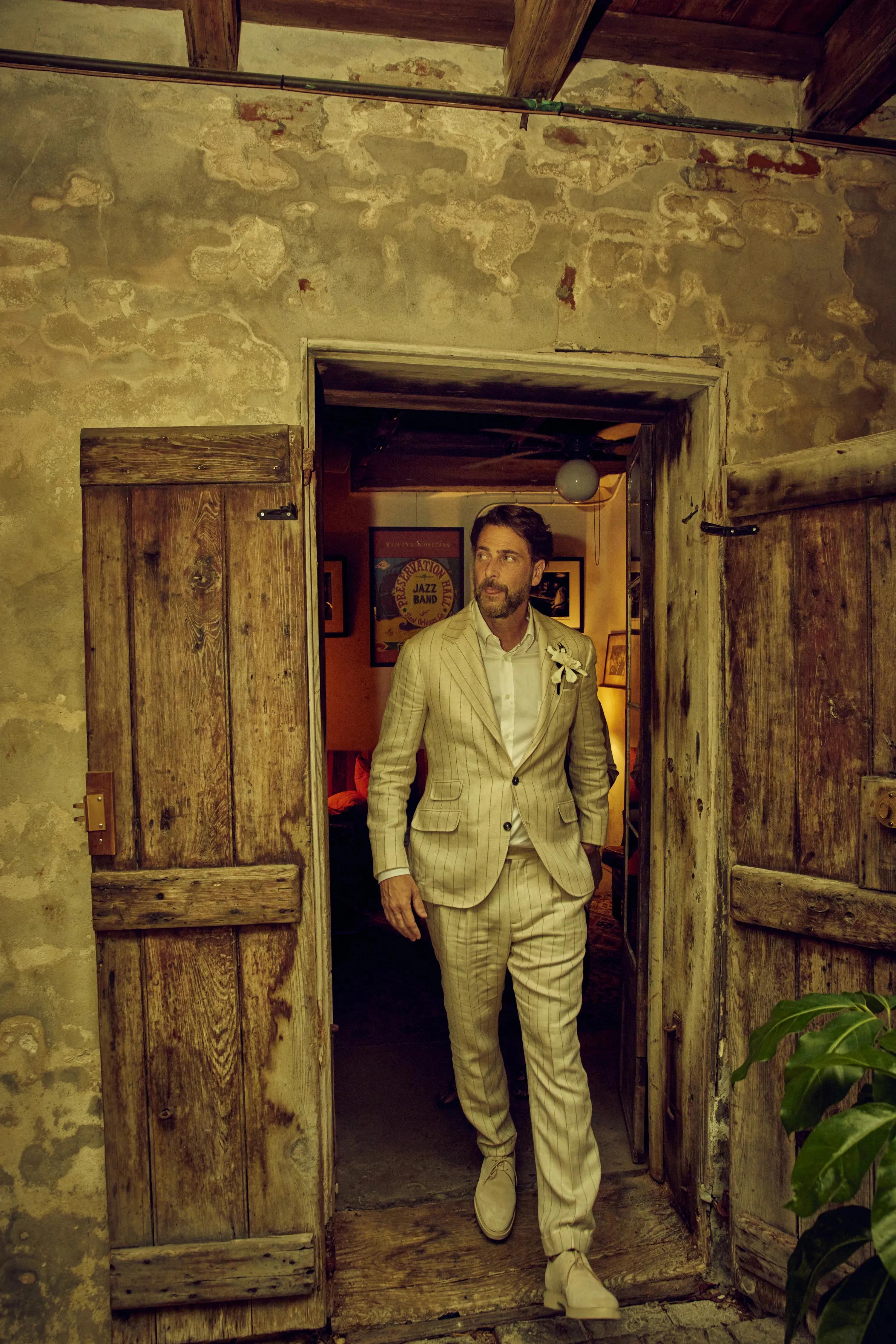 亚历珊德拉•达达里奥跟男友结婚了！俩人浪漫甜蜜婚礼照让人嫉妒