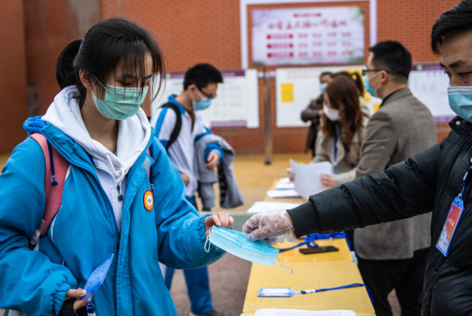 中国初高中生标准身高参考表发布：分年龄性别详细对照