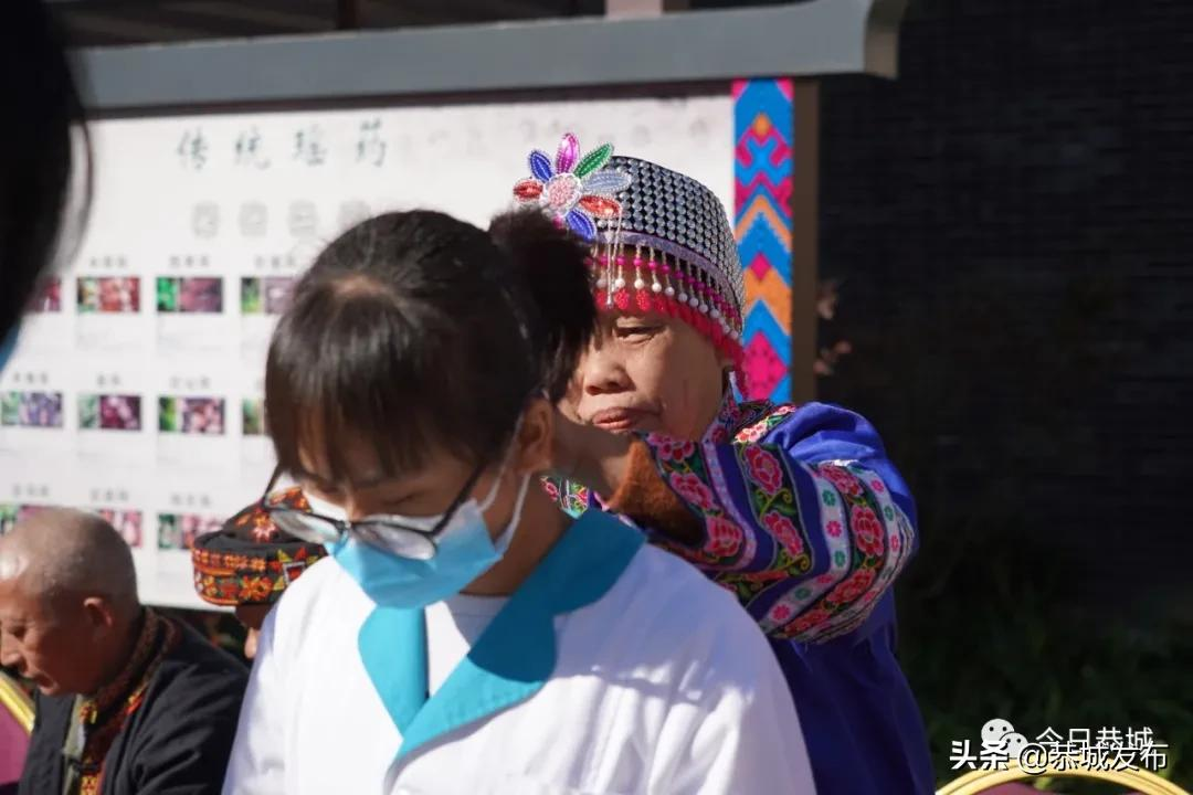 广西恭城：瑶医药非物质文化传承活动为百姓撑起健康“保护伞”