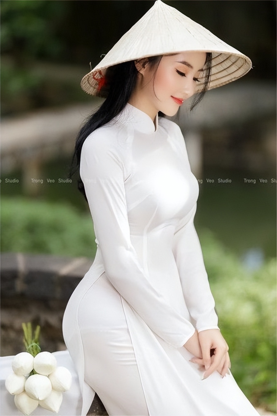 泰国美女大胆裸体下部图片