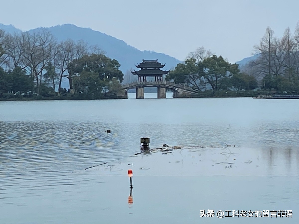 杭州：早春二月的西湖十景，断桥有残雪、苏堤未晓春