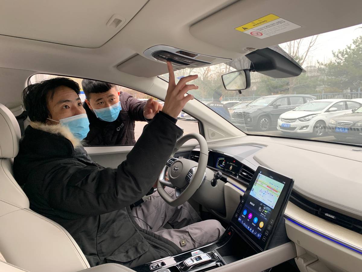 记者探店：深入了解热销MPV为何火爆