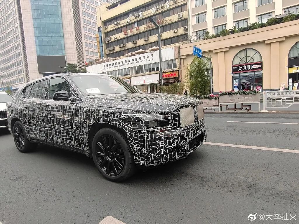 日产发布四款纯电动概念车；欧尚X5运动版正式上市