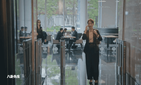 都是演律师和姐弟恋，把江疏影和姚晨一对比，差距就太明显了