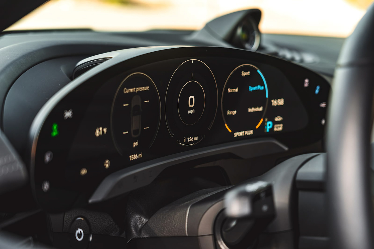 世界上最大的车载屏幕