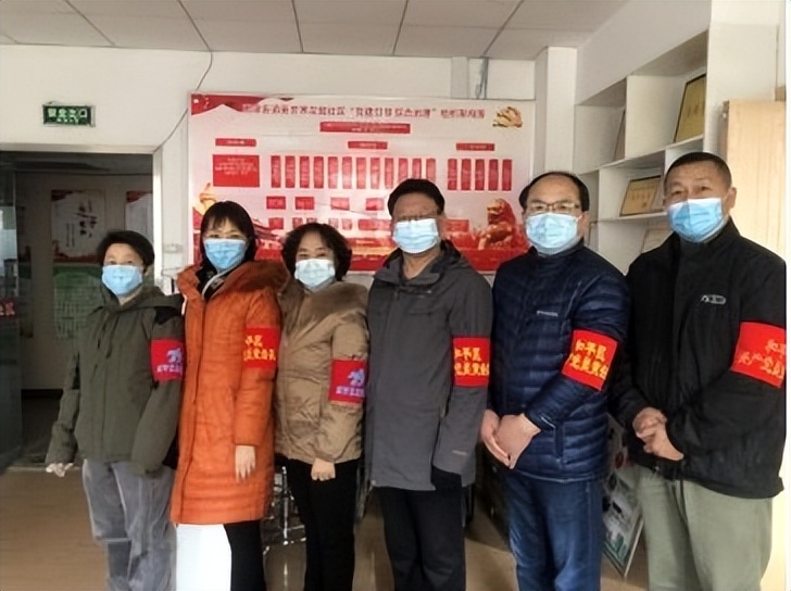 和平区新世界花园社区党组织凝聚“红色能量” 并肩战“疫”