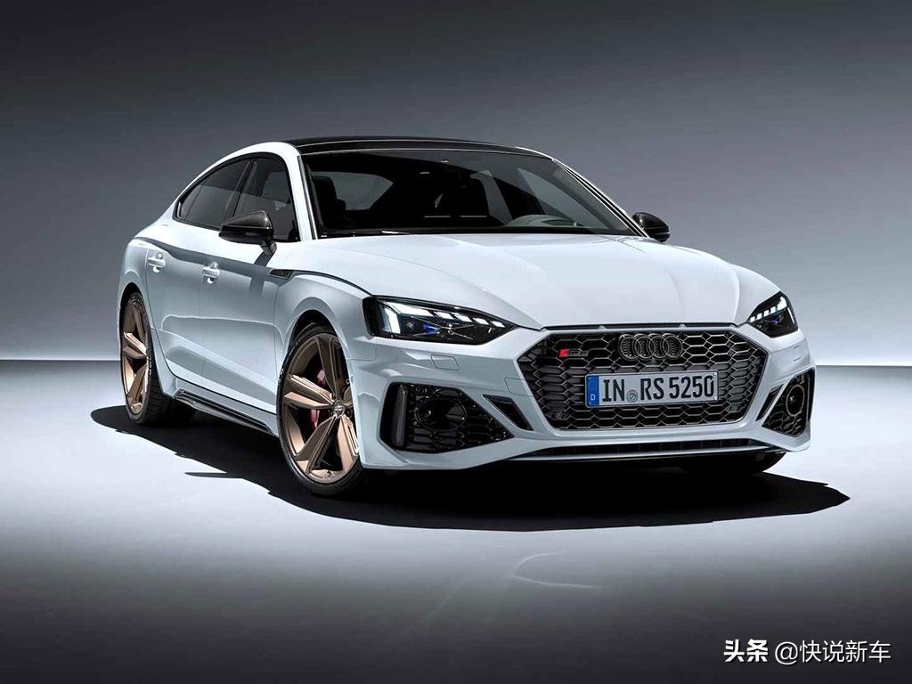 运动健将，2.9T V6双涡轮，矩阵大灯，实拍奥迪RS 5