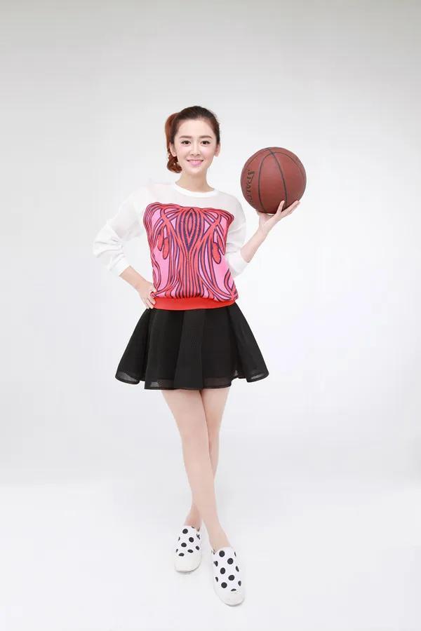 内地女演员石安妮