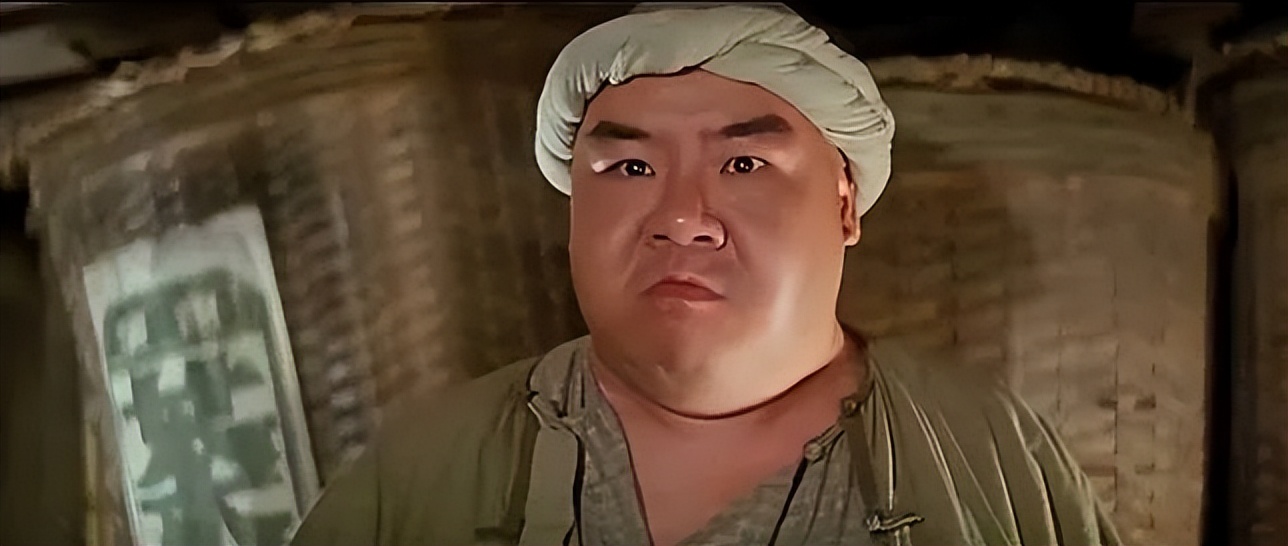 《黄飞鸿五大弟子》中林世荣形象,由郑则仕饰演▲真实的林世荣是个