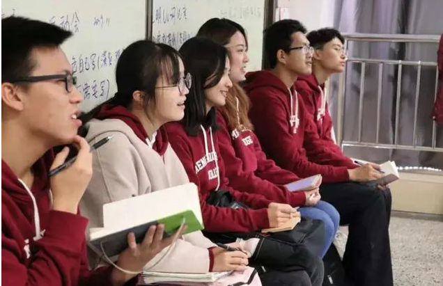 “非师范生不得从教”呼声高涨，有关部门回应，让师范生处境很难