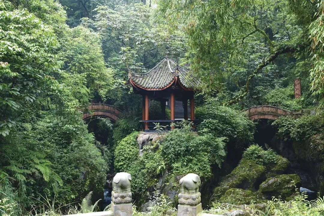 超詳細超實用！峨眉山2天1晚徒步攻略收藏起來慢慢看