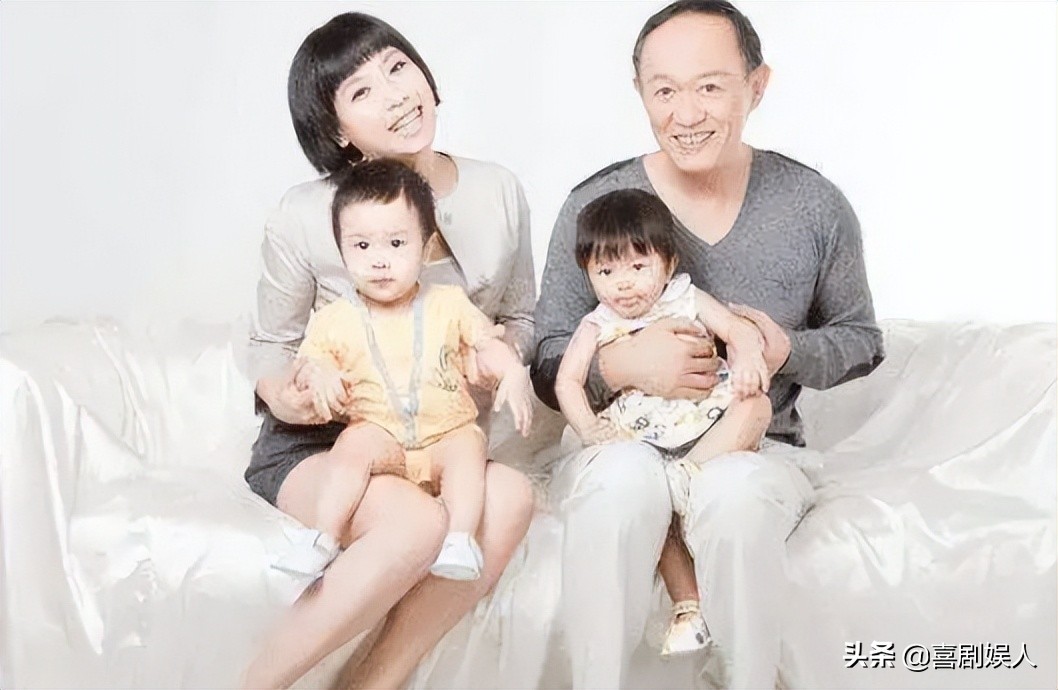 同样是老来得子，金士杰拼命拍戏不敢老，刘德华安享天伦之乐