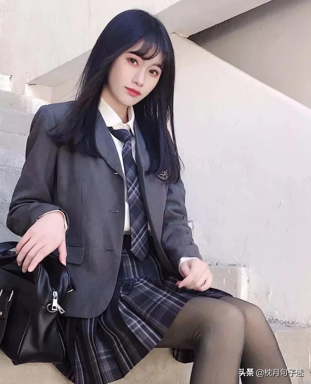 句子库‖老子不是蒙娜丽莎，不需要对任何人笑