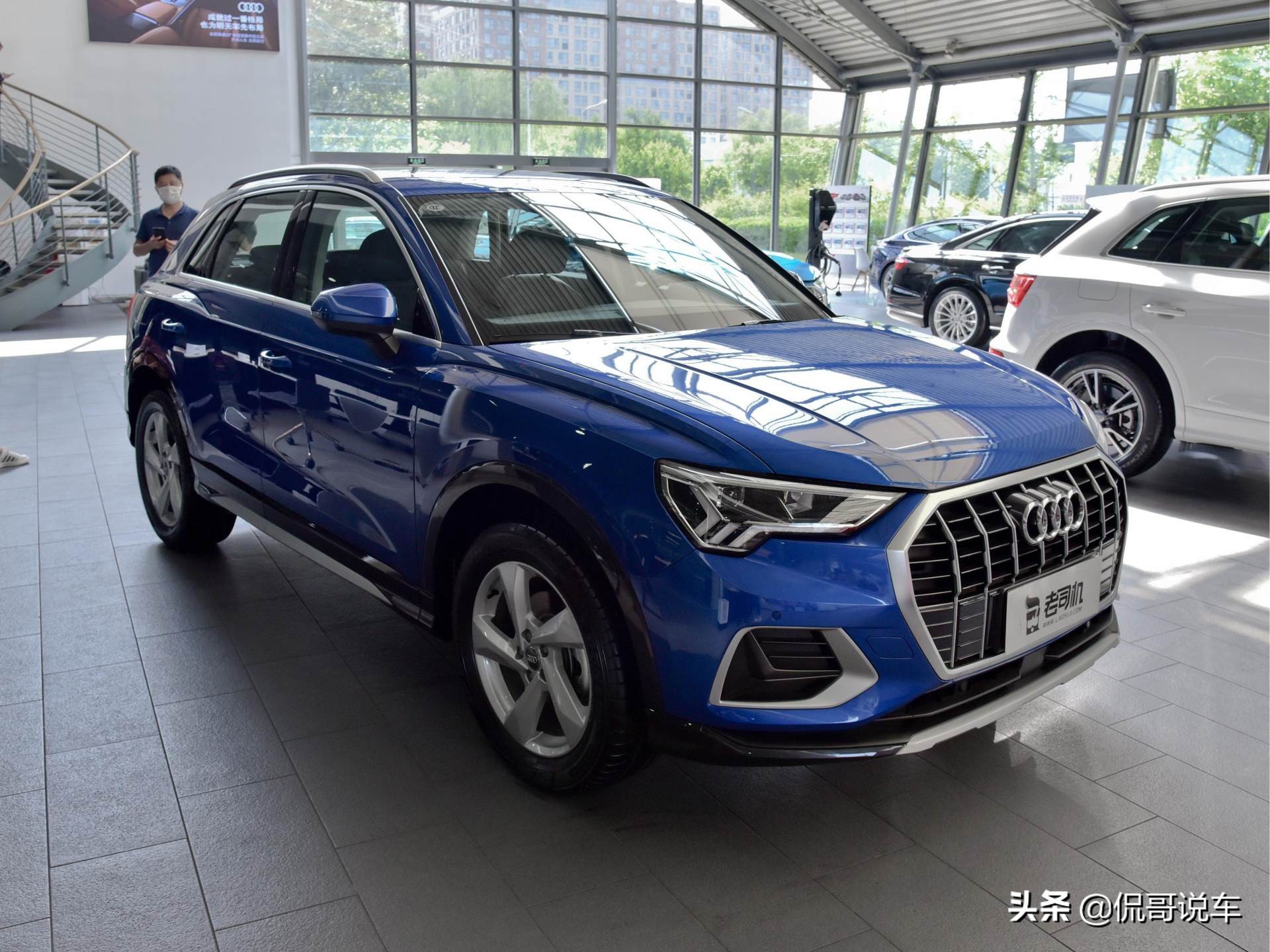 油耗和保养跟高尔夫差不多，但是它是豪华品牌SUV！实拍奥迪Q3