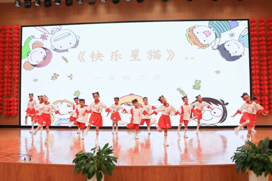 双流区彭镇小学开展第十四届校园艺术节海选暨文艺展演活动