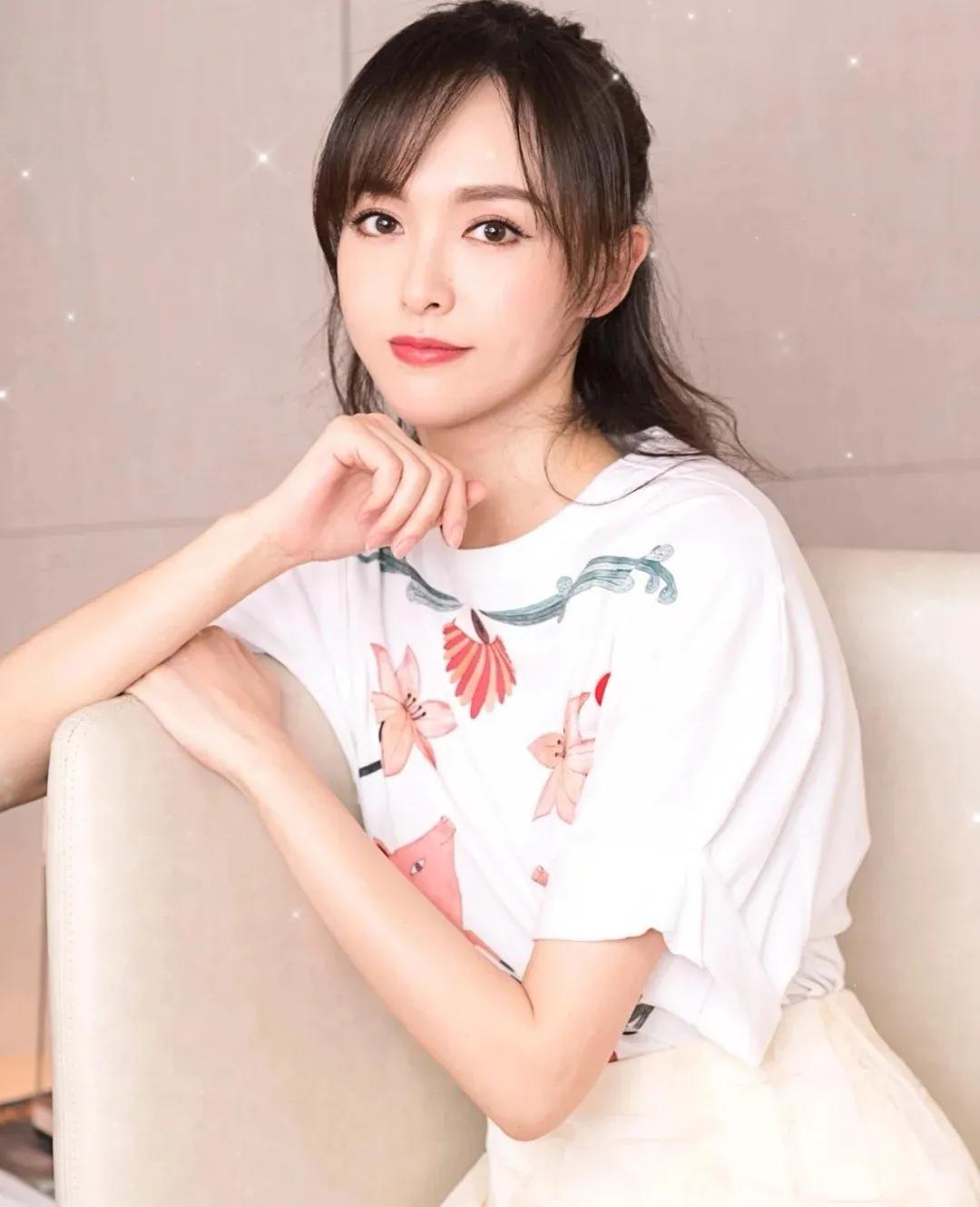 永远都是优雅美丽的唐嫣