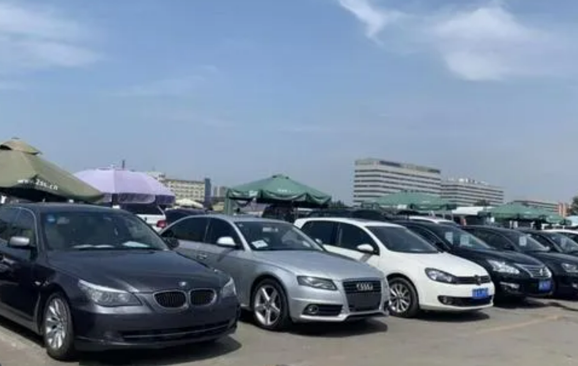 為何二手車市場，還有很多沒開多久的新車？內行道出實情