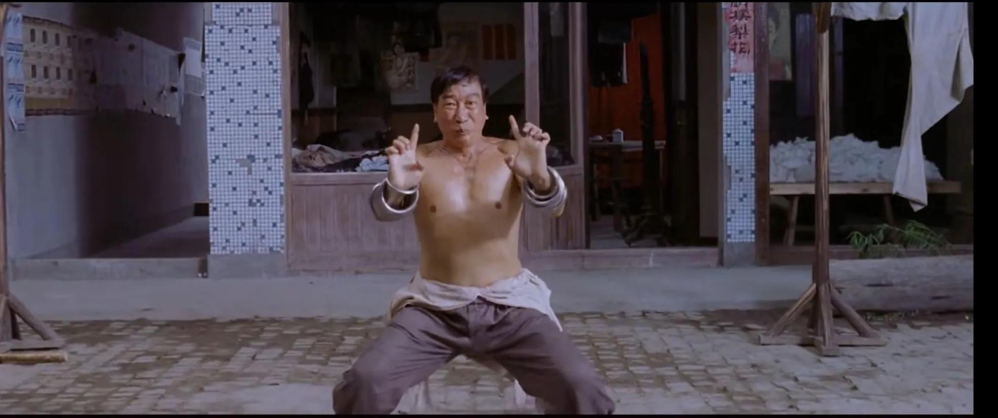 你敢信吗？《功夫》中“龅牙珍”其实是个富婆