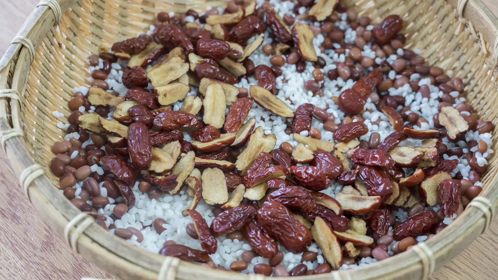 秋冬季养生食谱大全（冬季养生7道美食推荐）