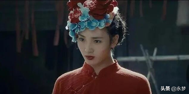 女明星的“海藻般长发”长啥样