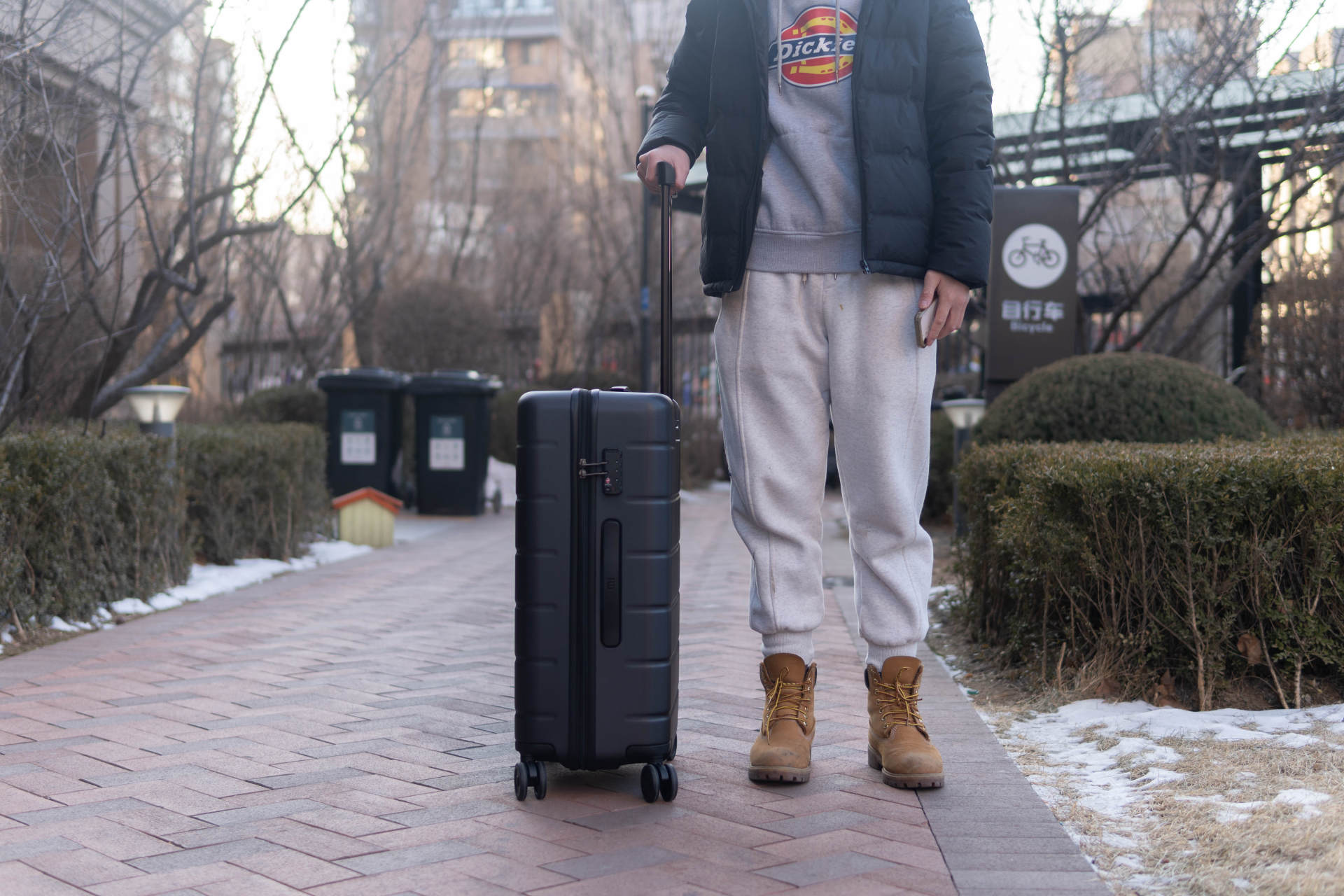 开学返校，出差出游，轻巧抗压好收纳的小米24寸旅行箱值得选择