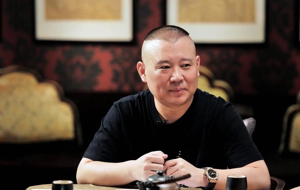 他们真的是同年人吗？他们告诉我们什么叫“同年不同脸”