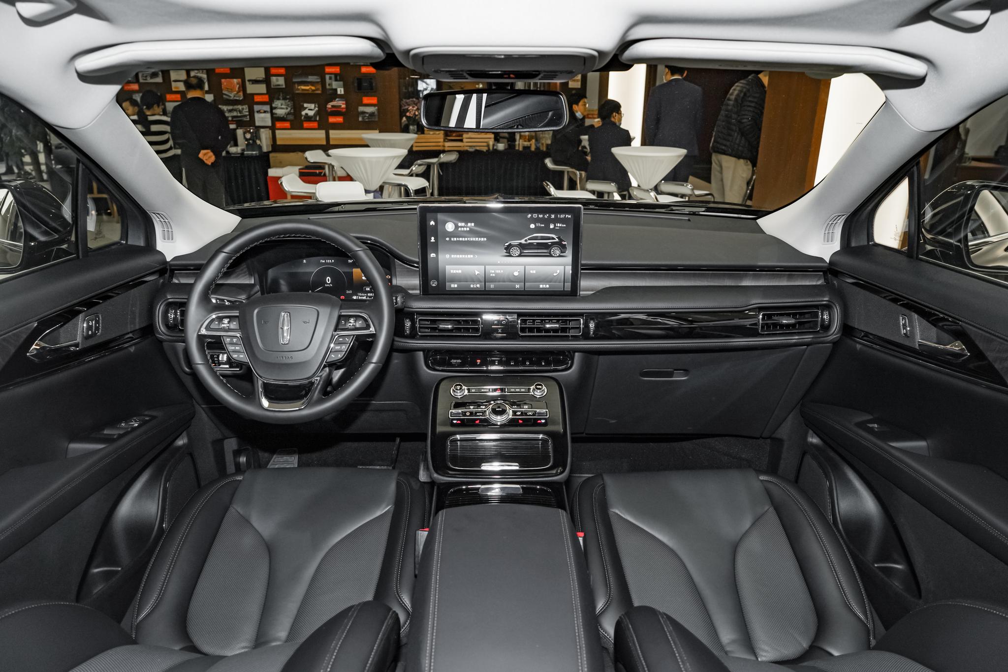 30多万买豪华SUV，这3台很划算，2.0T+8AT+四驱，懂车之选