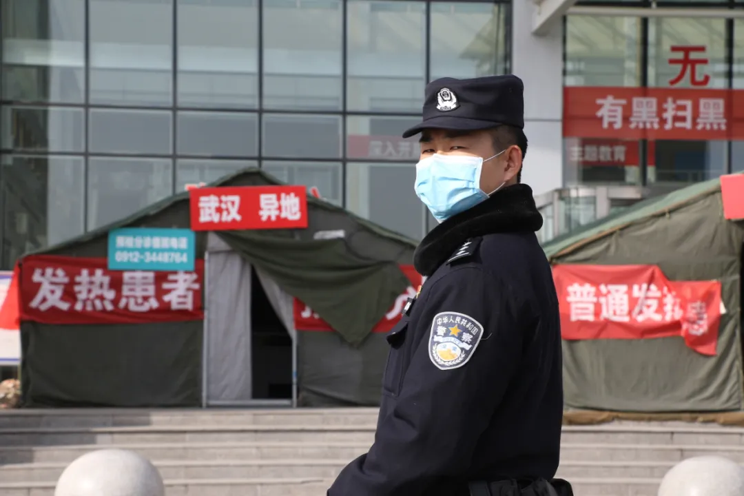 十佳民警事迹展播 | 榆林市公安局高新分局沙河路派出所李鹏才