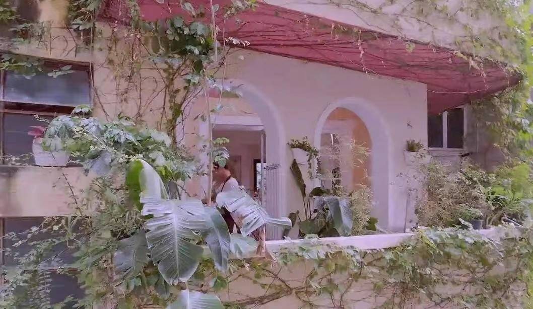 求求编剧下乡吧！国产剧里的“穷人”，为什么一个比一个有钱？