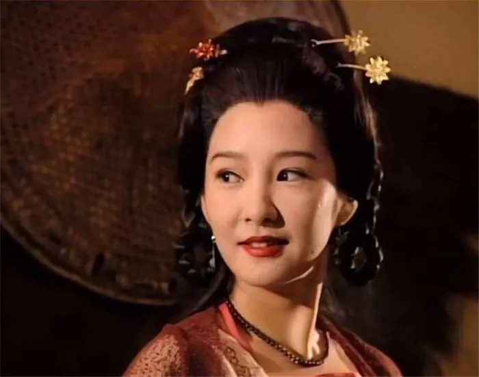 95版《神雕侠侣》红颜群像:"李莫愁"演技好,戏里戏外情路坎坷