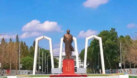 湖南普通一本大学：湘潭大学、长沙理工、南华大学、湖南农大