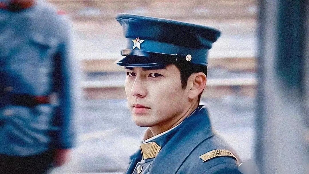 演“军阀大少”我只服这8位男星，个个剑眉星目，杀伐果断