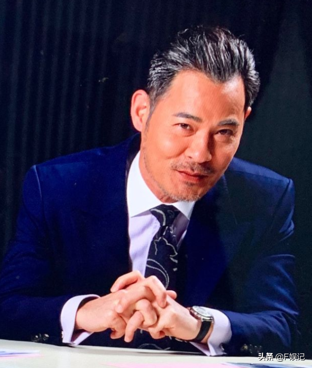 亏本离场？TVB男艺人黄智贤过百万的美容生意低调转给陈炜未婚夫
