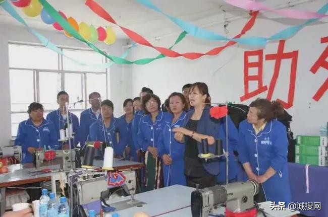徐桂香：手牵手把爱传递给无声的世界（组图）