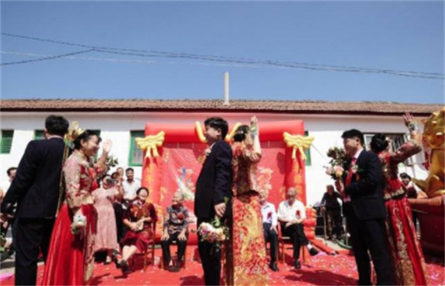 山东三胞胎同时考上211高校，十年后同日成婚：爷爷盼着抱重孙