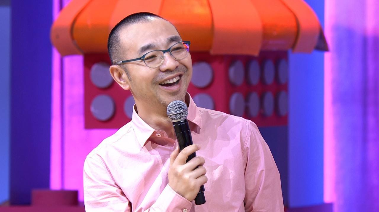 10位過氣主持人，做婚禮司儀，與妻子離婚，得重病，各有各的心酸