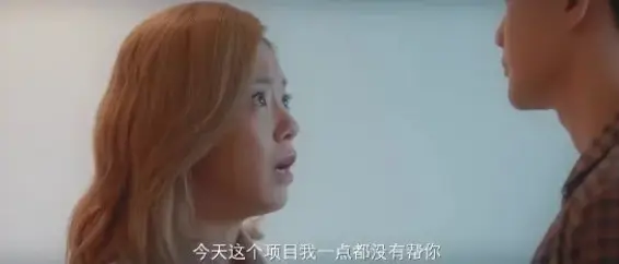 30岁老汉都狂追的国产喜剧！十足狗血，超“大尺度”的夜店群戏