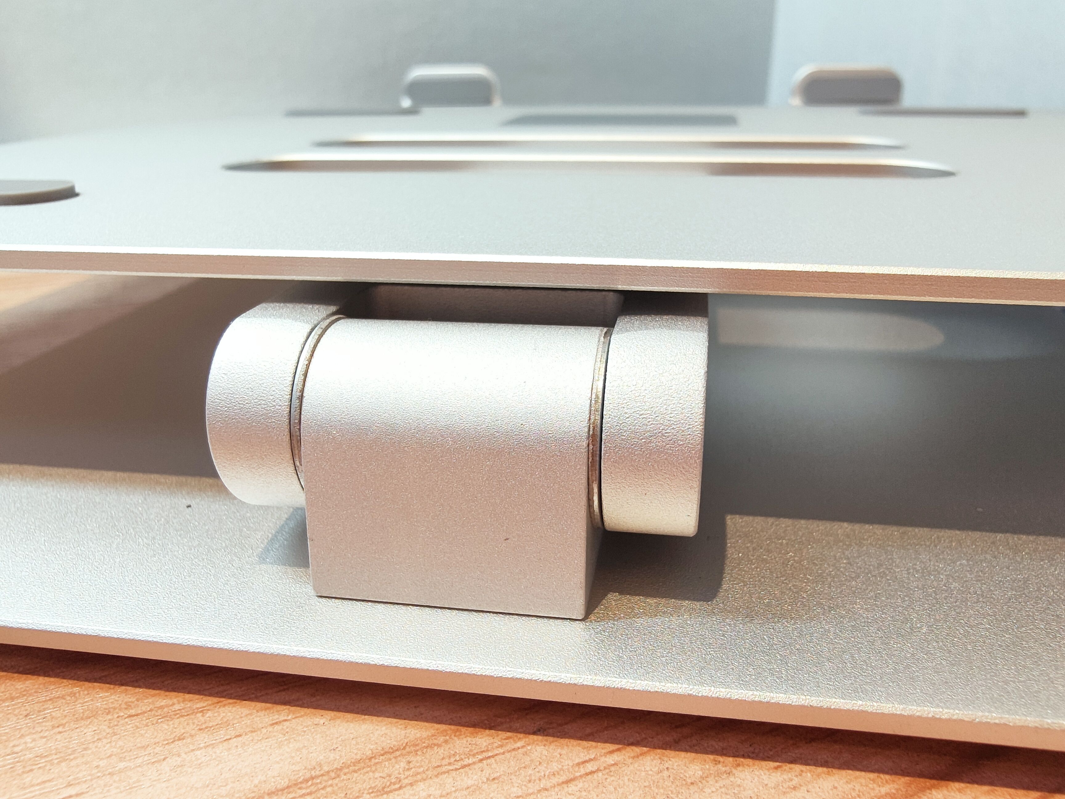 拥有ORICO增高折叠支架，肩颈酸痛电脑病乖乖远离我